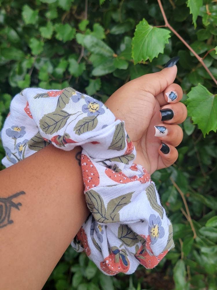 Strawberry Fields Oversized Scrunchie