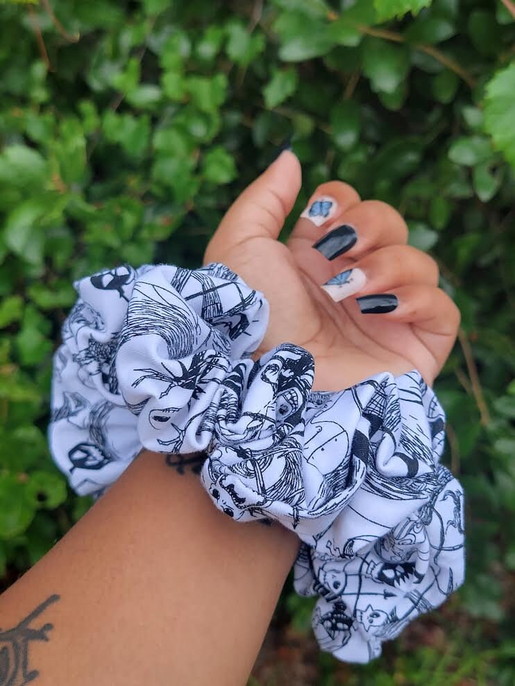 Pumpkin King Oversized Scrunchie